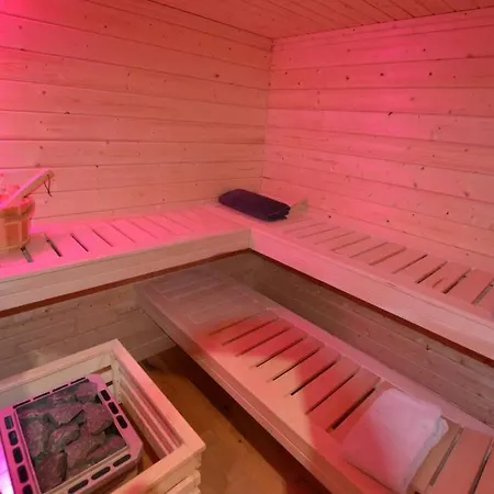 Le Vertical - Chalet5*, Sauna, Jacuzzi, Billard, Balneo, Massage, Pistes A 150 M