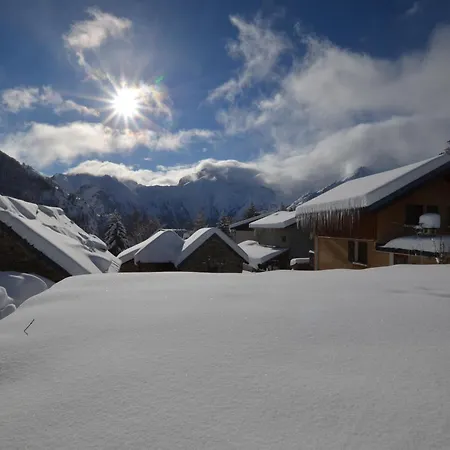 Le Vertical - Chalet5*, Sauna, Jacuzzi, Billard, Balnéo, Massage, Pistes à 150 M Casa vacanze