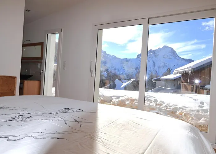 Casa vacanze Le Vertical - Chalet5*, Sauna, Jacuzzi, Billard, Balnéo, Massage, Pistes à 150 M