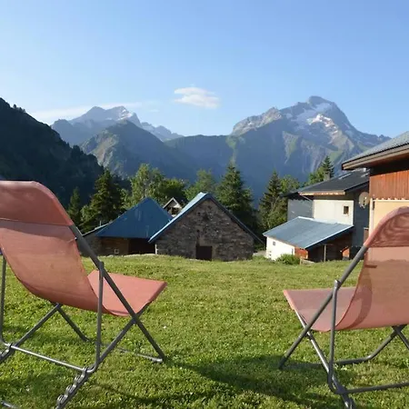 Le Vertical - Chalet5*, Sauna, Jacuzzi, Billard, Balneo, Massage, Pistes A 150 M Les Deux Alpes