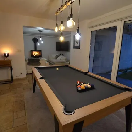 Le Vertical - Chalet5*, Sauna, Jacuzzi, Billard, Balneo, Massage, Pistes A 150 M Holiday home *