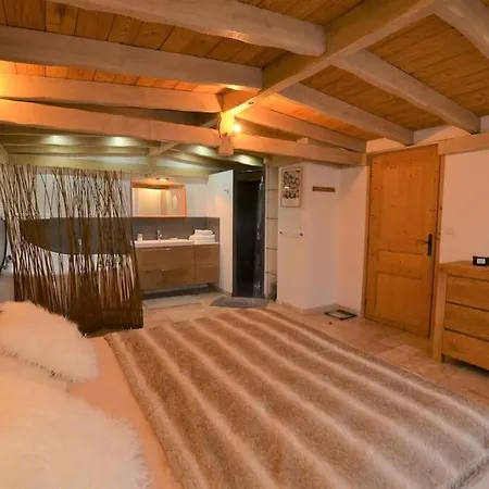Le Vertical - Chalet5*, Sauna, Jacuzzi, Billard, Balneo, Massage, Pistes A 150 M Holiday home Les Deux Alpes