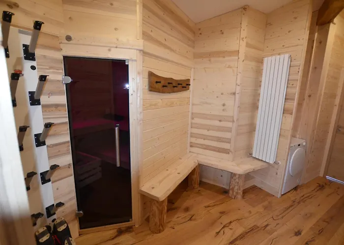 Le Vertical - Chalet5*, Sauna, Jacuzzi, Billard, Balneo, Massage, Pistes A 150 M Tatil Evi *